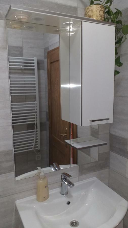 Apartment Zaklopatica Lastovo Exteriör bild
